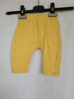 Grappige gele legging witte stippen mt 62 merk HEMA, Broekje, Meisje, ., Ophalen of Verzenden