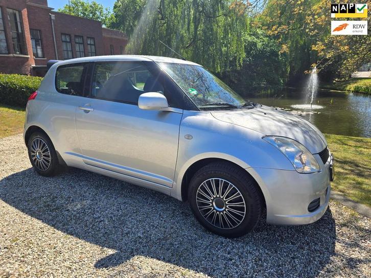 Suzuki Swift 1.5 GLS AIRCO *apk:05-2026*, Auto's, Suzuki, Bedrijf, Te koop, Swift, ABS, Airbags, Centrale vergrendeling, Elektrische buitenspiegels
