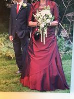 Prachtige Bordeaux trouwjurk., Ophalen, Zo goed als nieuw, Rood, Trouwjurk