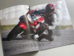 BMW brochure uit 2006 (R1200 S Sport), Motoren, Handleidingen en Instructieboekjes, Ophalen of Verzenden, BMW