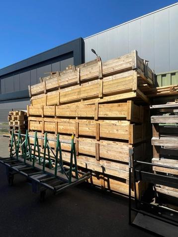 Hout beschikbaar voor biedingen
