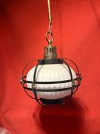 Mid-Century Opaline Glazen Hanglamp met Metalen Kooi, Ophalen of Verzenden, Zo goed als nieuw, V, Minder dan 50 cm