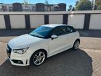 Audi A1 1.2 Tfsi 63KW 2012 Wit, Auto's, Audi, Voorwielaandrijving, A1, Zwart, 4 cilinders