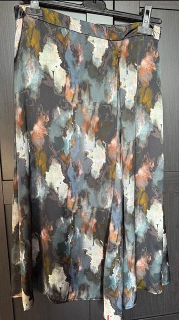 Mooie lange rok van Primark in maat L/40. beschikbaar voor biedingen