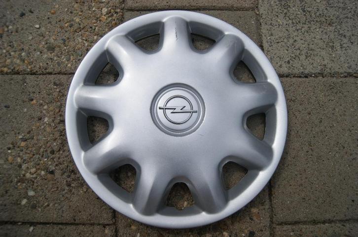 1 losse originele wieldop Opel Astra 15 inch, Auto diversen, Wieldoppen, Gebruikt, Ophalen of Verzenden
