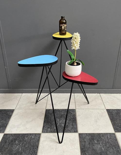 60 jaren Plantentrap tafel DRUPPEL rood GEEL blauw etagère, Huis en Inrichting, Woonaccessoires | Etagères, Gebruikt, Ophalen