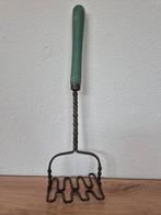 Vintage aardappelstamper groen., Antiek en Kunst, Ophalen of Verzenden