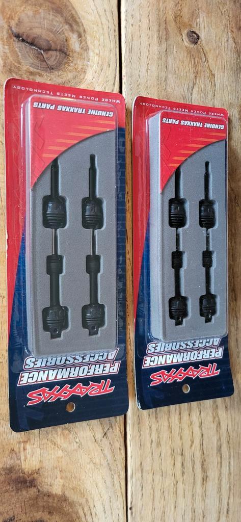 Traxxas 6852R Aandrijfassen - Nieuw, Hobby en Vrije tijd, Modelbouw | Radiografisch | Auto's, Nieuw, Ophalen of Verzenden