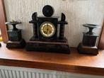 Antiek klokkenstel, Antiek en Kunst, Antiek | Klokken, Ophalen of Verzenden