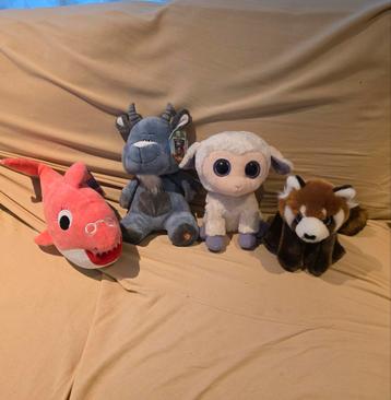 Knuffels beschikbaar voor biedingen
