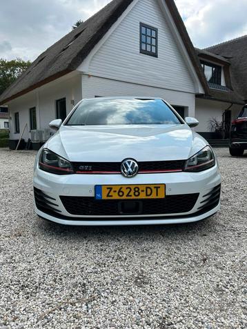 Volkswagen Golf 7 GTI Performance - 2017 - Wit Parelmoer  beschikbaar voor biedingen