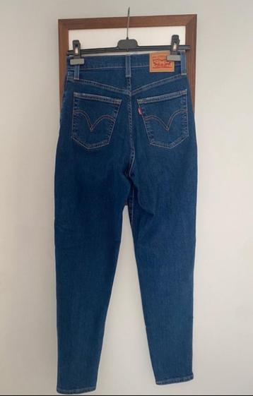 NIEUW ❤️LEVIS️️️❤️ high waisted mom jeans maat 26 lengte 27 beschikbaar voor biedingen