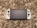 Switch OLED, Skull Grip & 100+ Top-Tier Spellen, Switch OLED, Met 2 controllers, Ophalen of Verzenden, Gebruikt