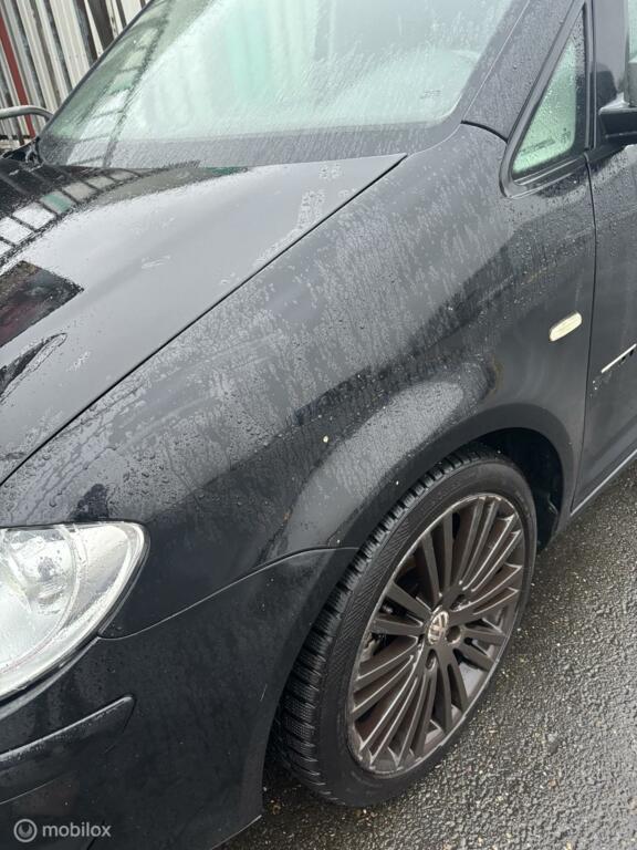 Voorscherm  links Volkswagen Touran, Auto-onderdelen, Carrosserie en Plaatwerk, Volkswagen, Gebruikt, Ophalen of Verzenden