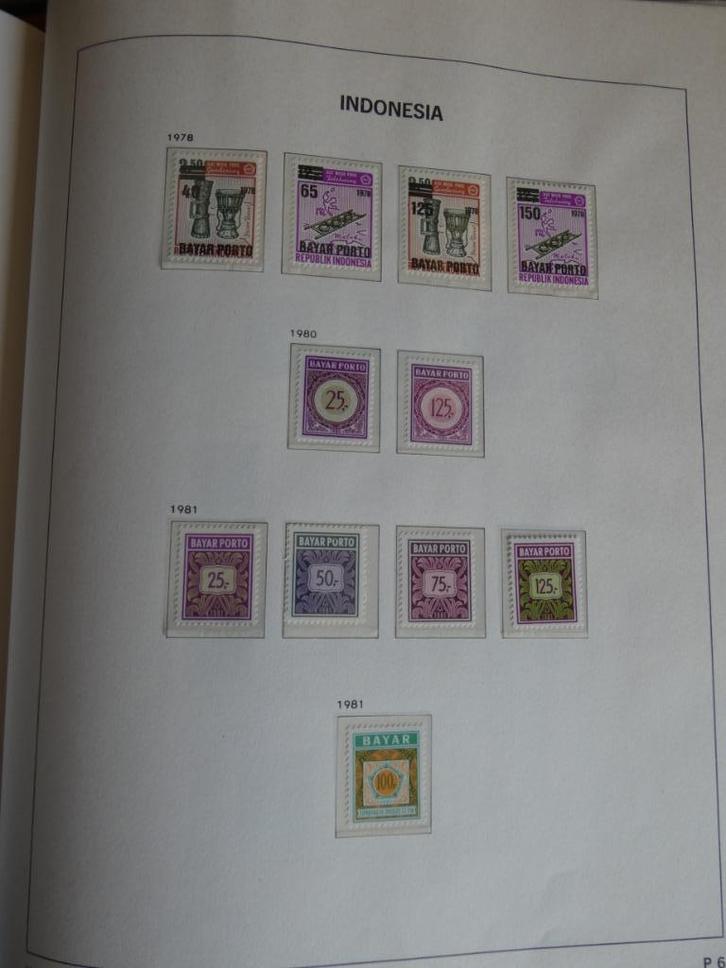 Collectie Indonesia 1976-1989 advertentie 4, Postzegels en Munten, Postzegels | Volle albums en Verzamelingen, Buitenland, Ophalen of Verzenden