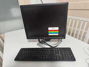 Vintage DELL monitor en DELL muis beschikbaar voor biedingen