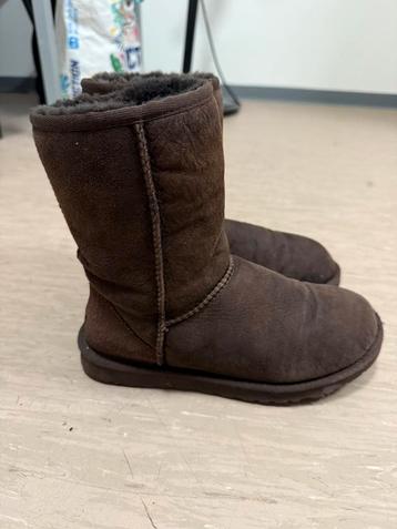 Ugg australia maat 37 beschikbaar voor biedingen