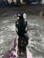 Vespa lx 50 4t, Fietsen en Brommers, Ophalen, Maximaal 45 km/u, Zo goed als nieuw, Benzine