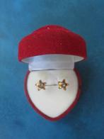 Oorknopjes ronde ster met steentje (NIEUW) goudkleurig, Ophalen of Verzenden, Nieuw, Goud, Oorbellen