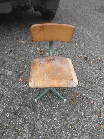 Kinderstoeltje te koop  beschikbaar voor biedingen