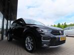 Volkswagen T-ROC 1.5 TSI DSG Style Bns Ecc Nav Pano Led Trek, 1254 kg, Euro 6, 4 cilinders, 150 pk