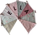 Kraamcadeautje met naam - Naamslinger - Geboorteslinger, Ophalen of Verzenden, Nieuw, Kraamcadeau