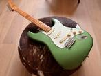 Fender Stratocaster met USA pickups, Muziek en Instrumenten, Snaarinstrumenten | Gitaren | Elektrisch, Ophalen, Zo goed als nieuw
