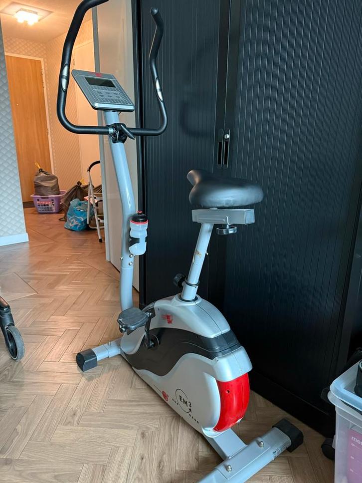 Indoor Fiets gratis (Display Defect), Sport en Fitness, Fitnessapparatuur, Gebruikt, Hometrainer, Benen, Metaal, Ophalen