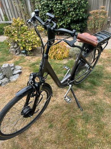 Elektrische dames fiets