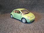 V W   NEW  BEETEL, Hobby en Vrije tijd, Modelauto's | 1:24, Ophalen of Verzenden, Zo goed als nieuw, Auto, Bburago