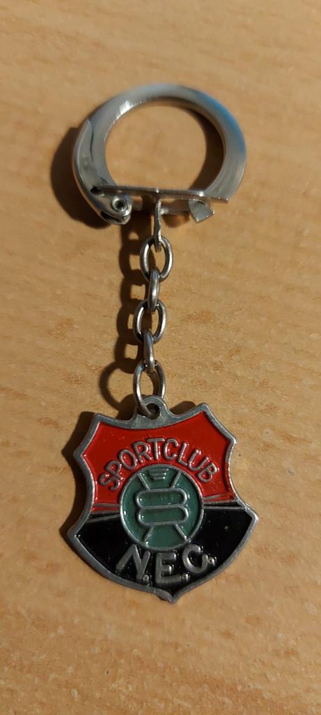 oude sleutelhanger NEC Nijmegen #2, Verzamelen, Sportartikelen en Voetbal, Zo goed als nieuw, Overige typen, Overige binnenlandse clubs