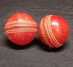 2x Cricketballen Leer 8cm - Setprijs, Ophalen of Verzenden, Gebruikt
