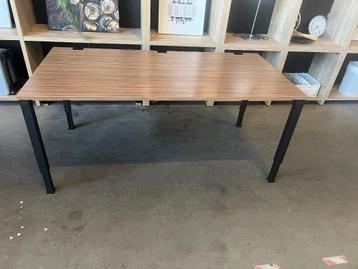 Instelbaar bureau 180x90xH62-84 cm, 70 euro/stuk,12 stuks - afbeelding 2