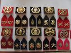 Diverse sets emblemen, Verzenden, Landmacht, Nederland, Embleem of Badge