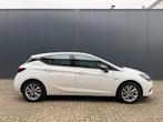 Opel Astra 1.2 Keyless|Lane Assist|Camera|Boekjes|NAP!, Voorwielaandrijving, Gebruikt, Euro 6, 1199 cc