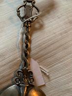 Zilveren Friesland Geboortelepel met Paard en Wagen, Ophalen of Verzenden, Zilver