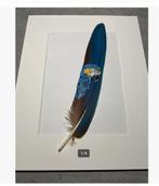 Echte Veer beschilderd met papegaai, 22 cm lang, Ophalen of Verzenden