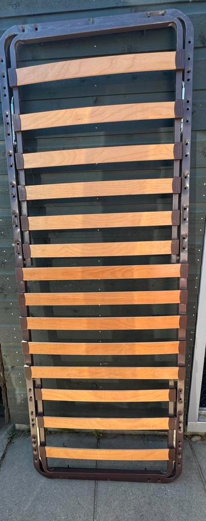Verstelbare lattenbodems 70x200 (2x), Huis en Inrichting, Slaapkamer | Matrassen en Bedbodems, Gebruikt, Bedbodem, 70 cm of minder