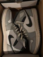 Air Jordan 1 Mid - Sneakers, Overige kleuren, Ophalen of Verzenden, Sneakers of Gympen, Zo goed als nieuw