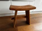 Teak houten krukje met karakter – stevig, simpel & charmant, Ophalen, Zo goed als nieuw, Hout