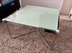 Melkglas salontafel met chromen buizen, Ophalen, Gebruikt, 50 tot 100 cm, Glas