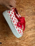 Superga x Lizzy vd Ligt, Wit, Ophalen of Verzenden, Sneakers of Gympen, Gedragen