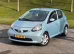 Toyota Aygo 1.0 12V Vvt-i 5DRS 2006 NIEUW APK!!, Auto's, Voorwielaandrijving, 68 pk, Origineel Nederlands, Handgeschakeld