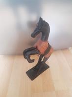 3 Mooie uitvoeringen van een houten/metalen paard in 1 koop, Verzenden