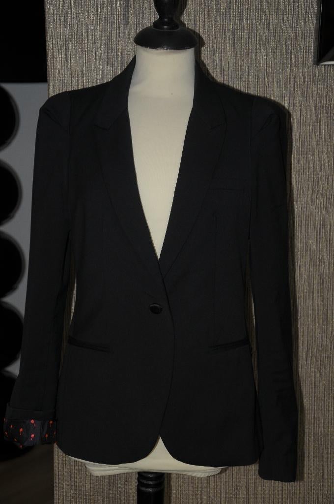 Leuke zwarte blazer van Maison Scotch, maar 38 (2)!, Maat 38/40 (M), Zwart, Jasje, Gedragen