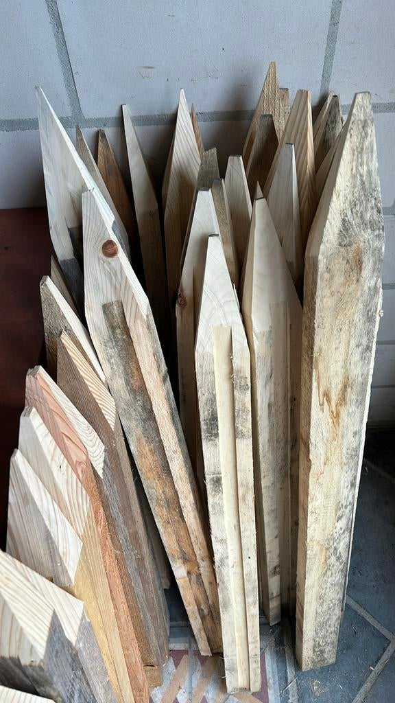 Piketpaaltjes. Piketpalen. Piketpaal., Doe-het-zelf en Verbouw, Hout en Planken, Zo goed als nieuw, Plank, Overige houtsoorten