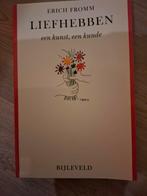 Erich Fromm - Liefhebben, Boeken, Ophalen of Verzenden, Zo goed als nieuw, Erich Fromm