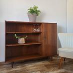 Vintage boekenkastje teak fineer retro deens, Huis en Inrichting, Kasten | Boekenkasten, 50 tot 100 cm, Minder dan 100 cm, 25 tot 50 cm