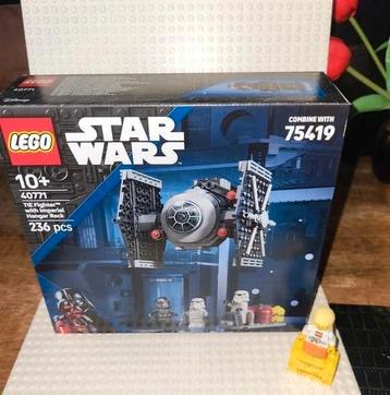 LEGO Star Wars set 40771 TIE Fighter with Imperial Hangar Ra beschikbaar voor biedingen