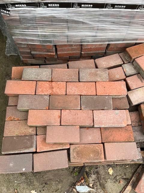 Grote partij rode gebakken stenen - 11,5x24x6cm - 300m², Tuin en Terras, Tegels en Klinkers, Zo goed als nieuw, Klinkers, Beton